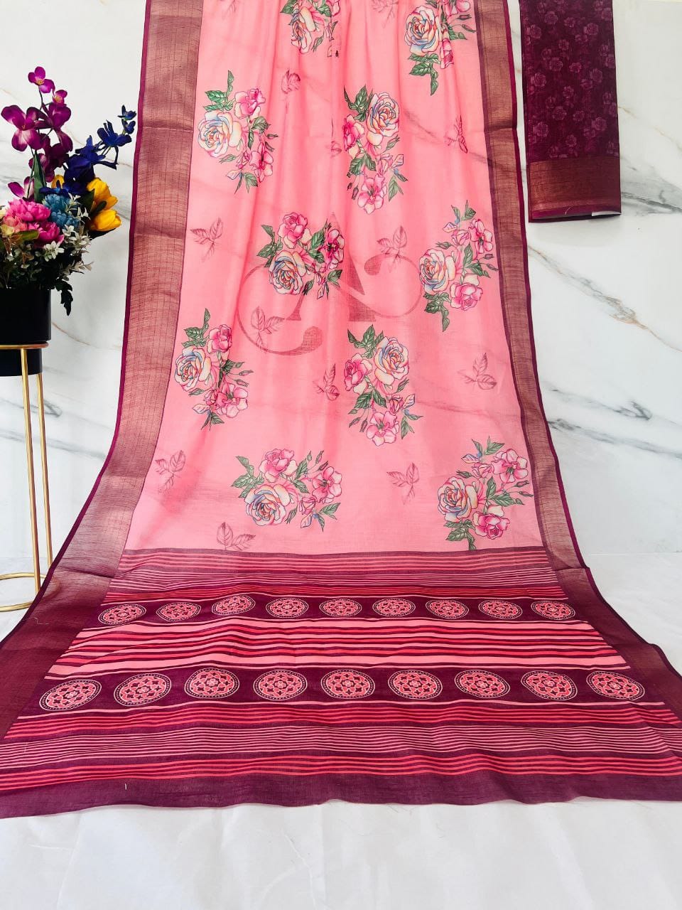 MG 378 Gold Jari Border With Weaving Linen Printed Sarees Wholesale Online
